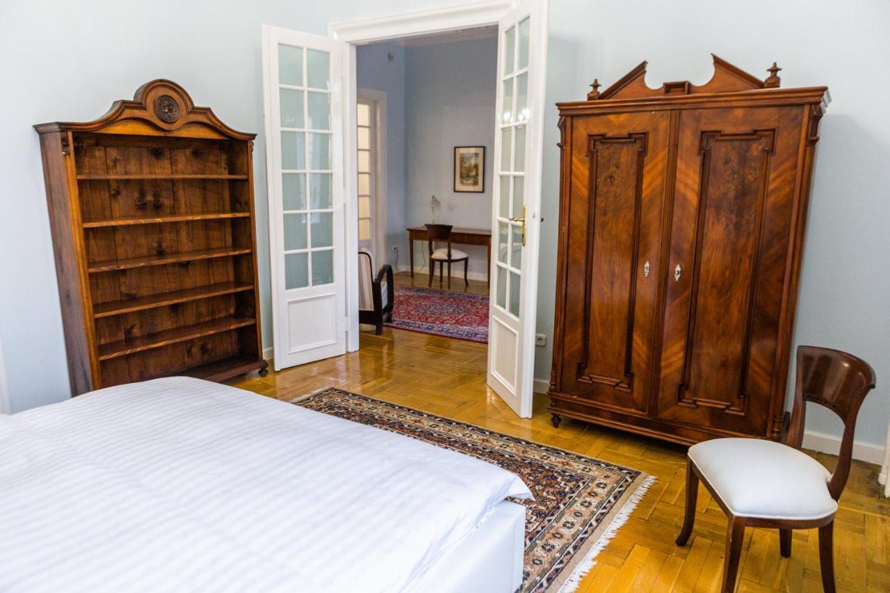 Luxury Downtown 3 Bedroom Apartment By Synagoge With Beautiful View Budapest Exterior foto