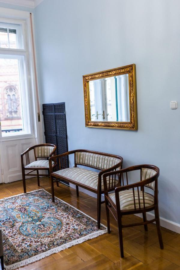 Luxury Downtown 3 Bedroom Apartment By Synagoge With Beautiful View Budapest Exterior foto