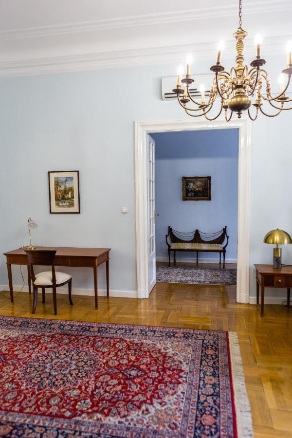 Luxury Downtown 3 Bedroom Apartment By Synagoge With Beautiful View Budapest Exterior foto